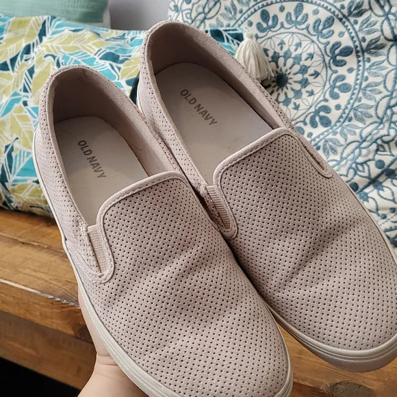 Old Navy Blush Slip On Sneaker sz 8 - Picture 4 of 7